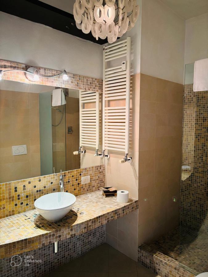 Central Station Suite Bologna Eksteriør billede